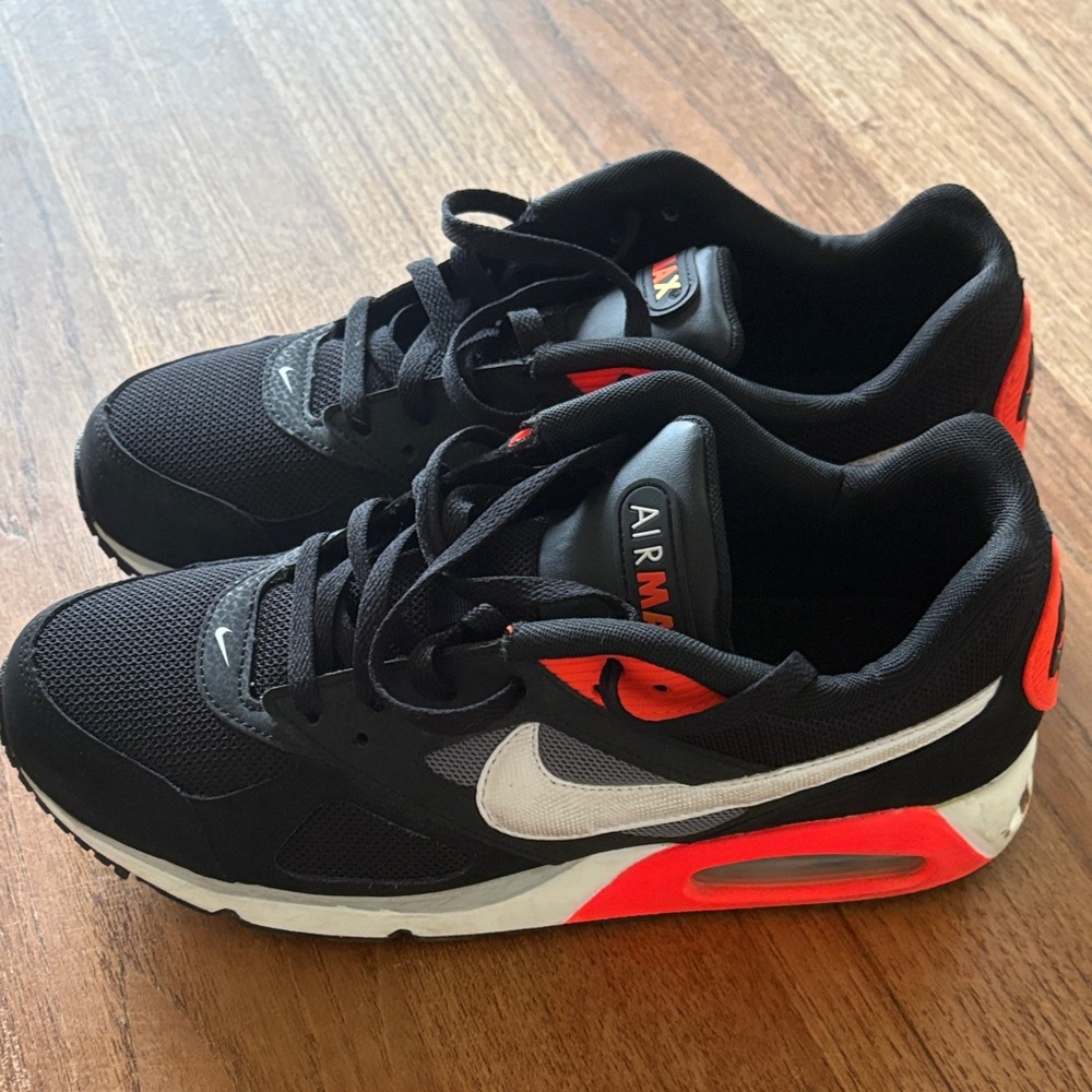 Nike Air Max Black and Orange Athletic Shoes